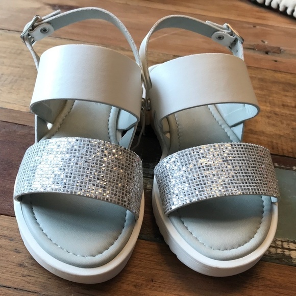NWT Girls Dress Sandals Giulia Palai Made in Italy White Silver Siz… - Picture 3 of 8